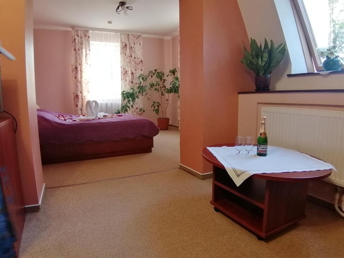 Gostinitsa "Elen" Hotell Shchuchyn Eksteriør bilde